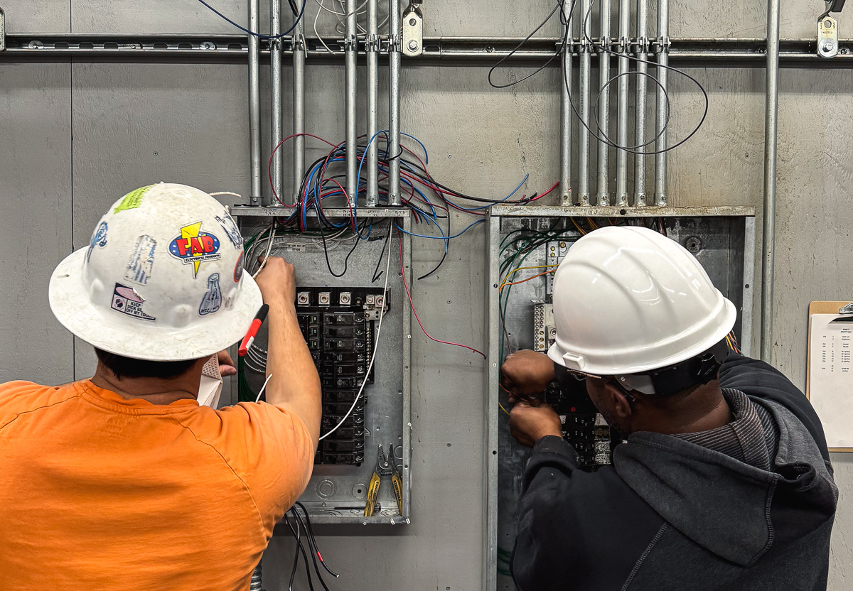 Fresno Electrical Apprentices Training